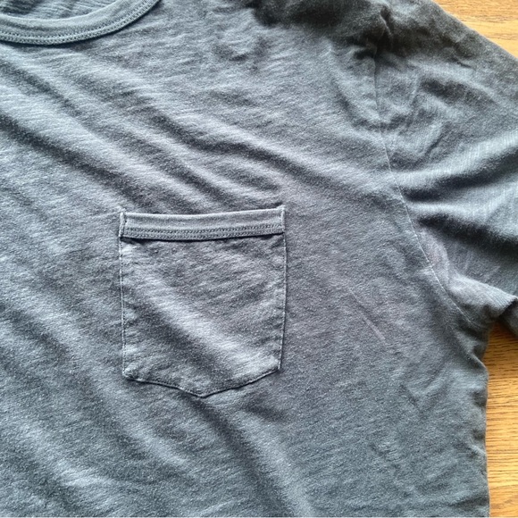 Mens Vuori pocket tshirt size large - Picture 4 of 5
